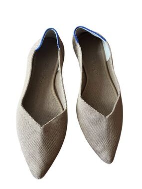 Rothy's Tan Pointed Knit Flats with Blue Trim size 8.5w